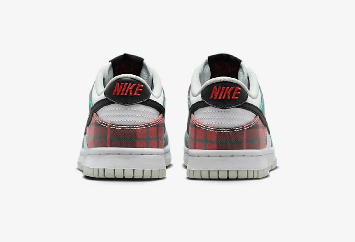 Nike Dunk Low GS "Tartan Plaid" 