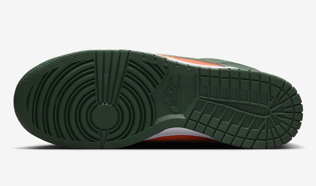 Nike Dunk Low "Miami Hurricanes"