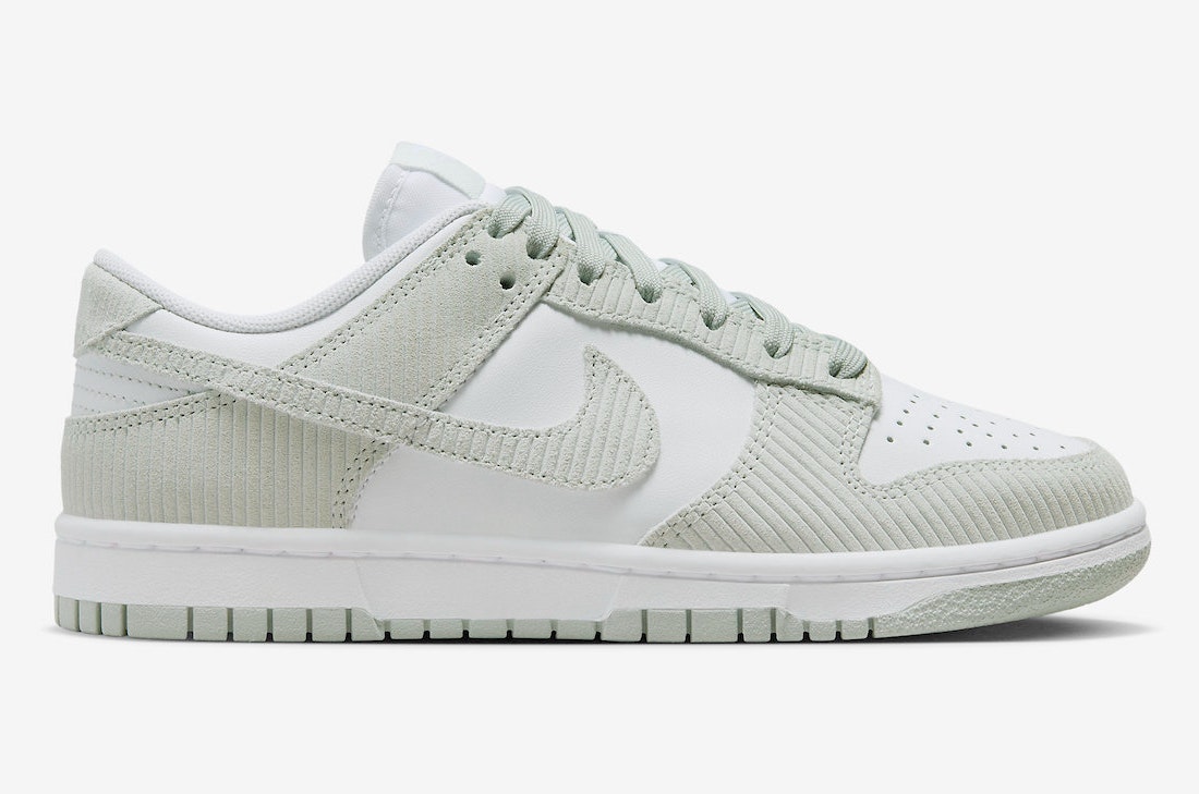 Nike Dunk Low "Grey Corduroy"