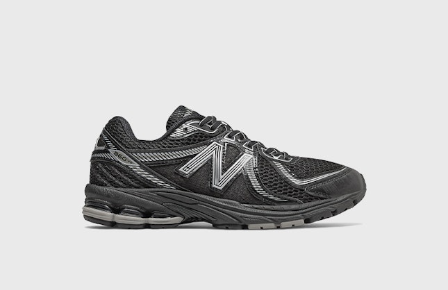 New Balance 860v2 "Black Metallic"