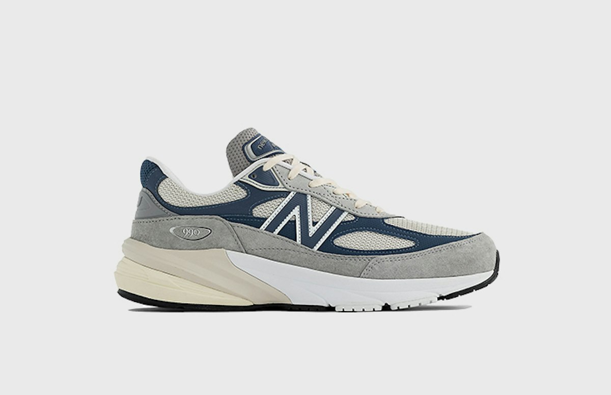 New Balance 990v6
