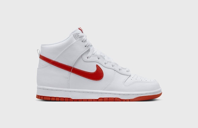 Nike Dunk High "Picante Red"