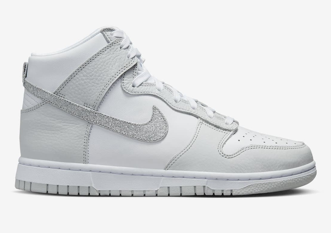 Nike Dunk High "Silver Swoosh"