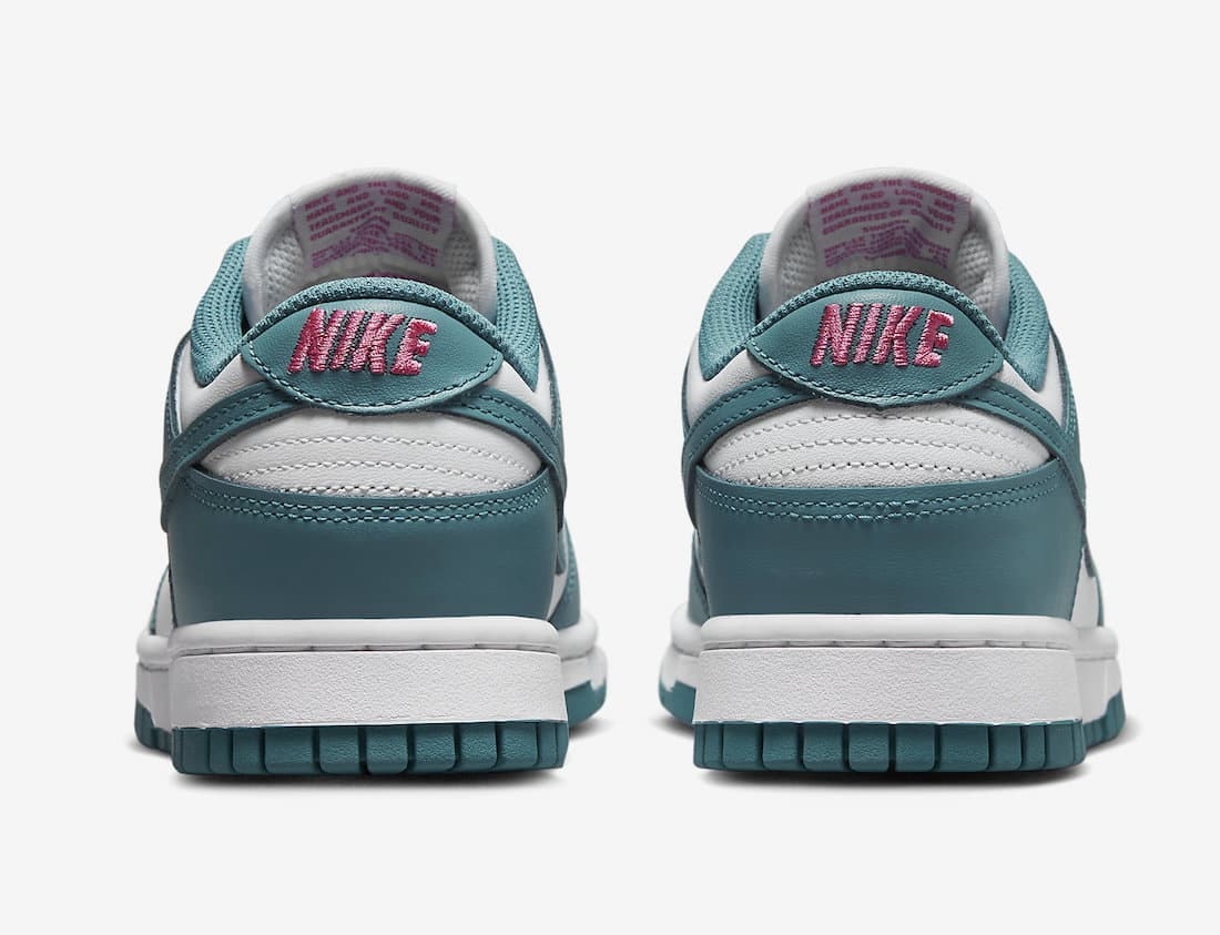 Nike Dunk Low "Teal Blue"