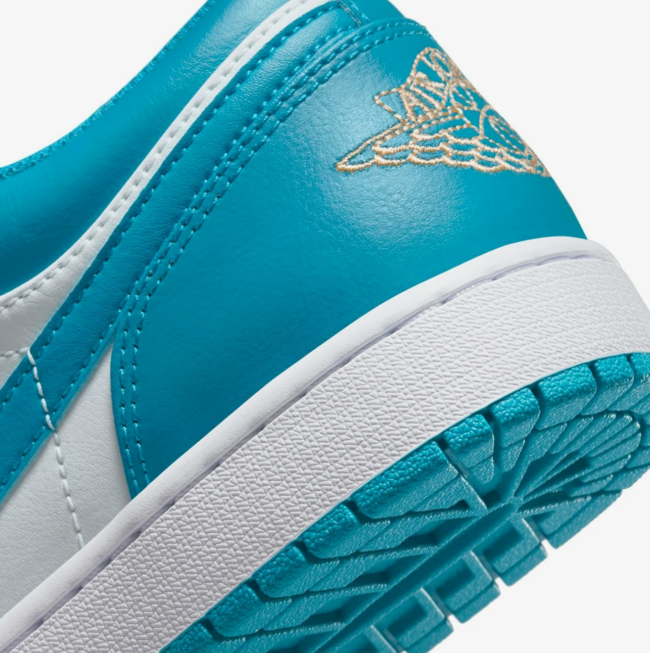 Air Jordan 1 Low "Aquatone"