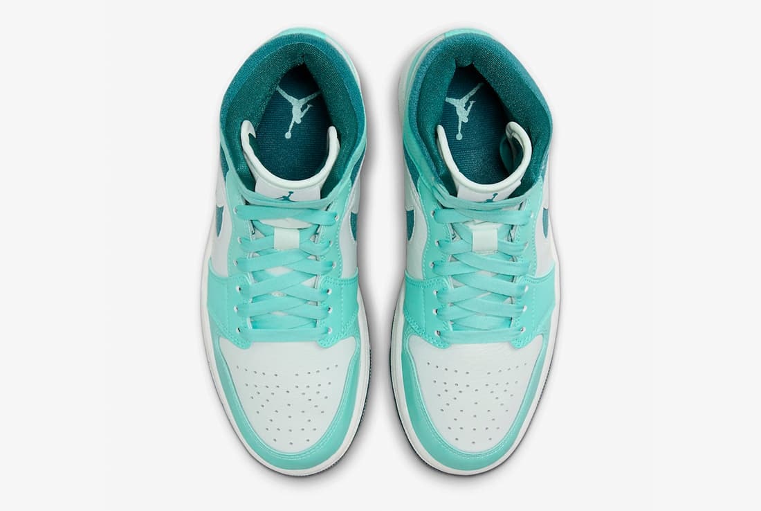 Air Jordan 1 Mid "Bleached Turquoise"