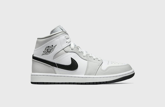 Air Jordan 1 Mid Wmns “Light Smoke Grey”