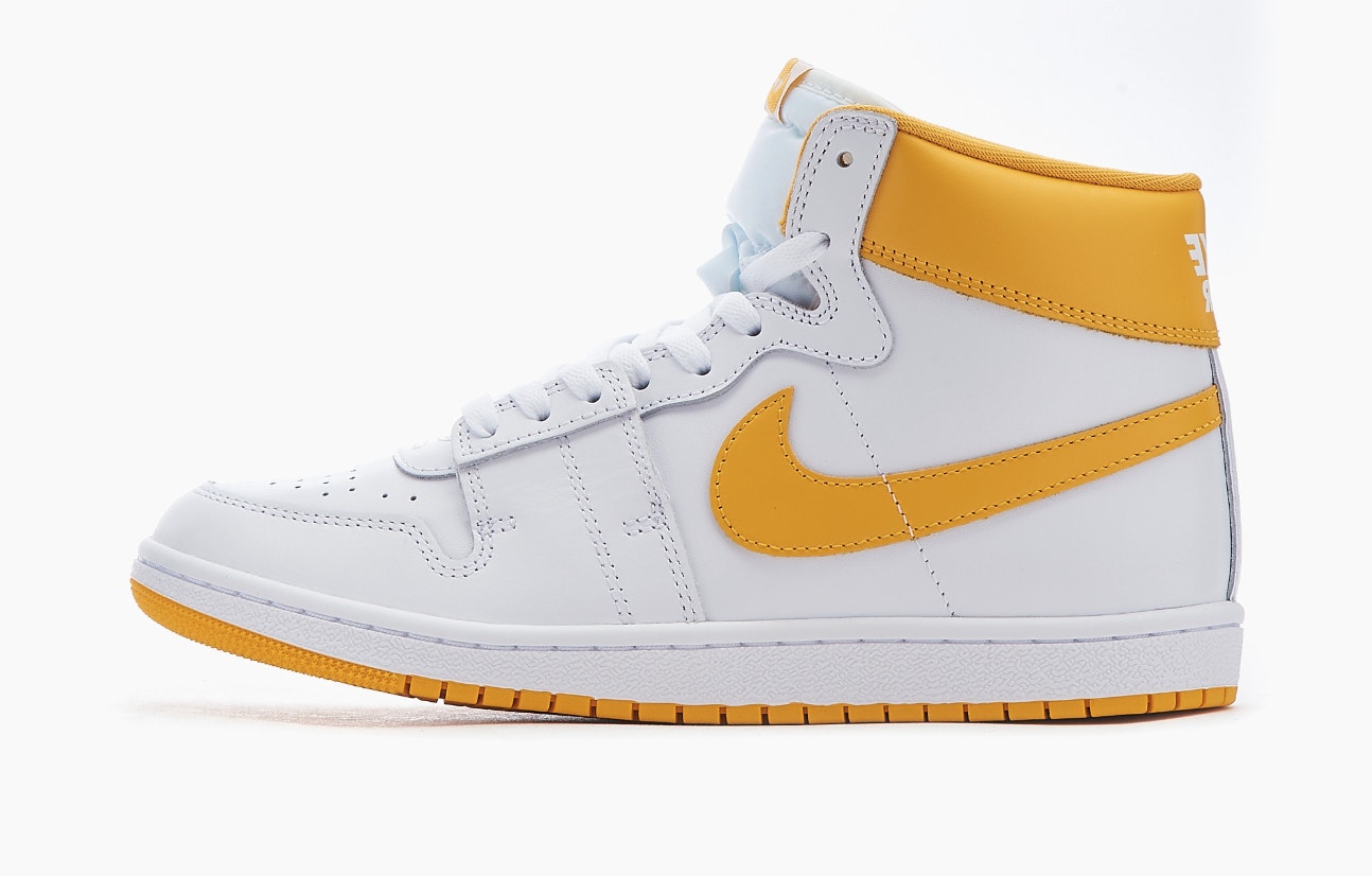 Air Jordan Ship SP "University Gold"