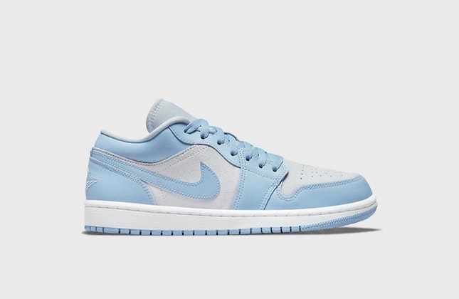 Air Jordan 1 Low "University Blue"