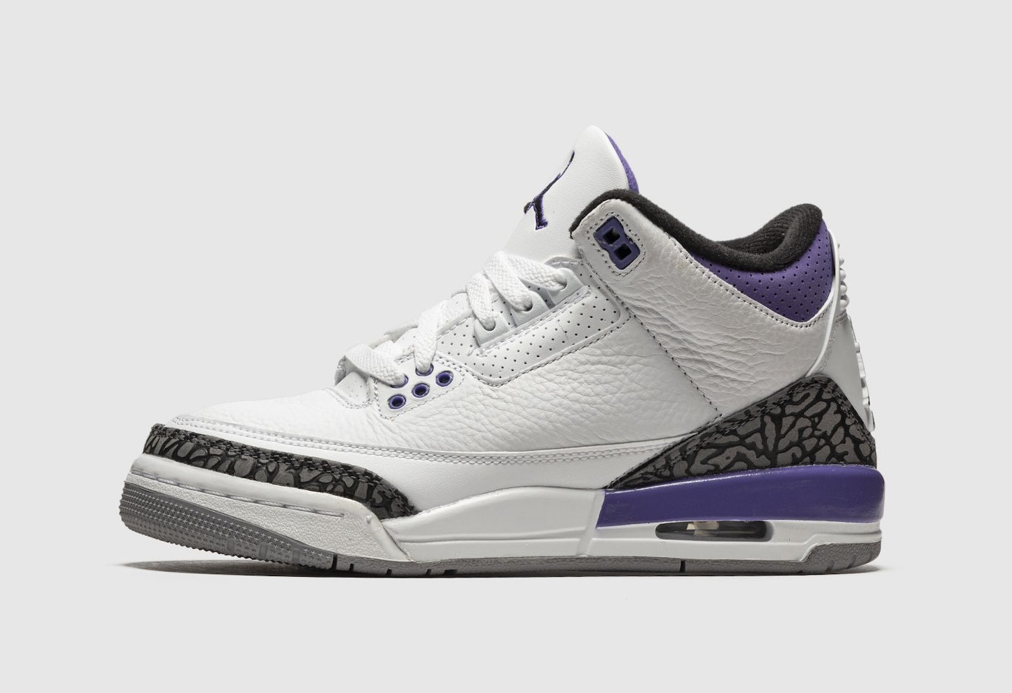 Air Jordan 3 GS "Dark Iris"