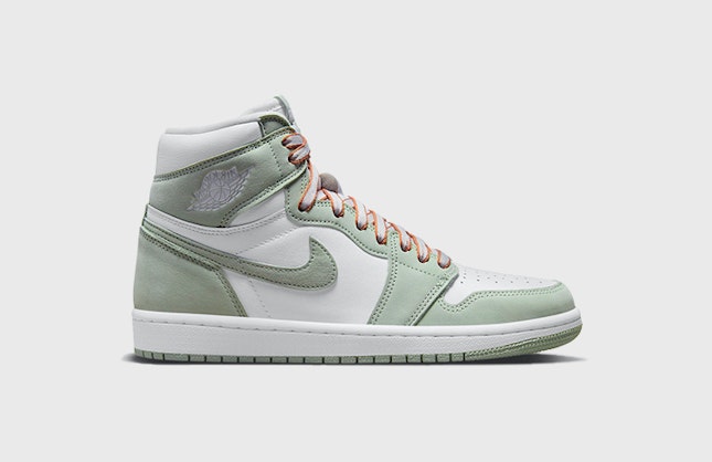 Air Jordan 1 High OG Wmns “Seafoam”