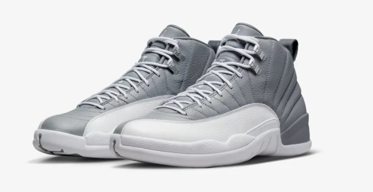 Air Jordan 12 "Stealth"