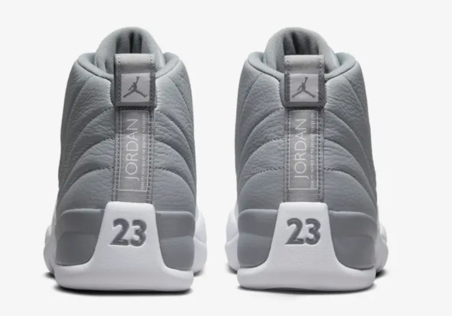 Air Jordan 12 "Stealth"