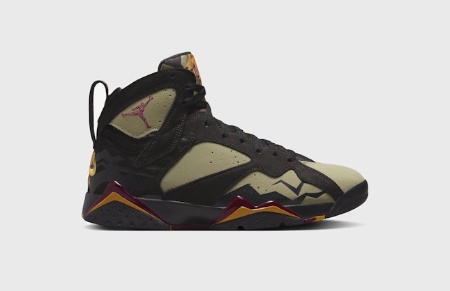 Air Jordan 7 Retro SE "Black Olive"