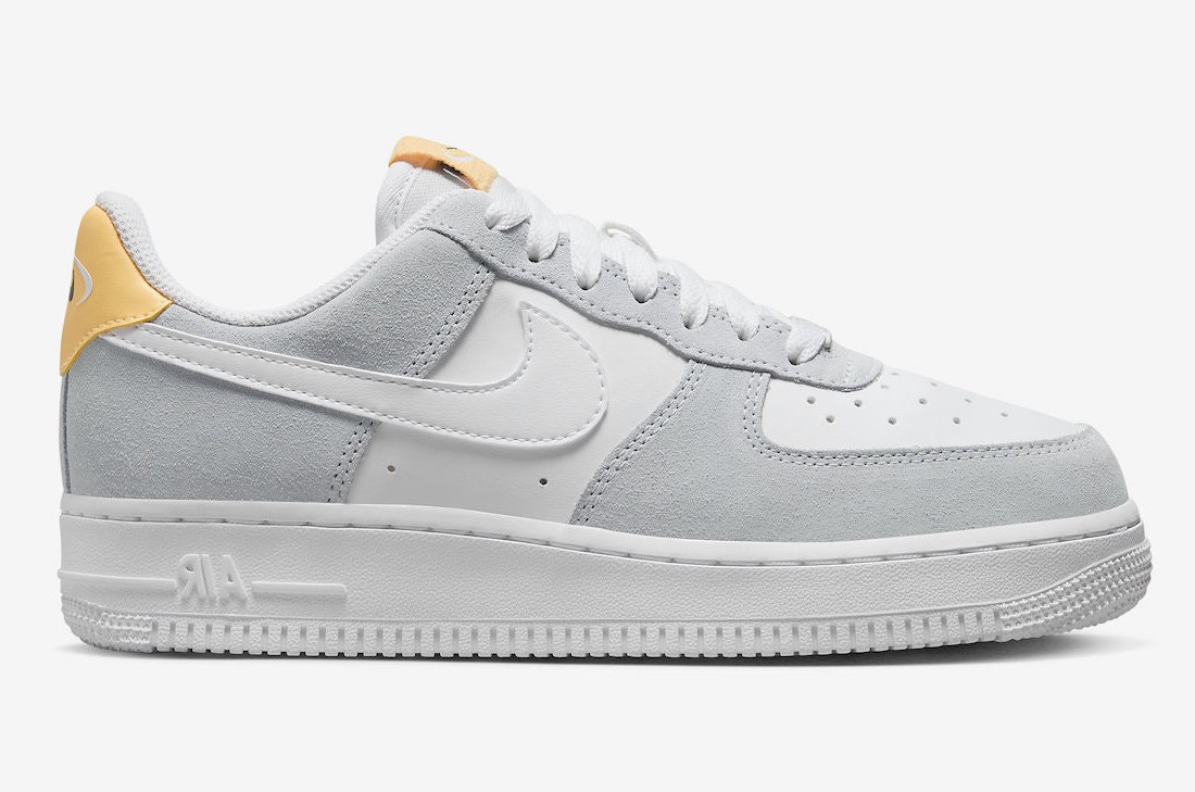 Nike Air Force 1 Low "Pure Platinum"