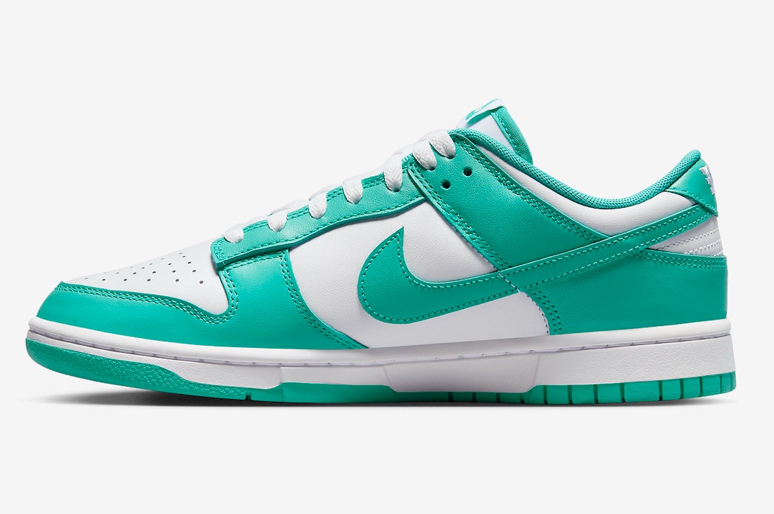 Nike Dunk Low "Clear Jade"