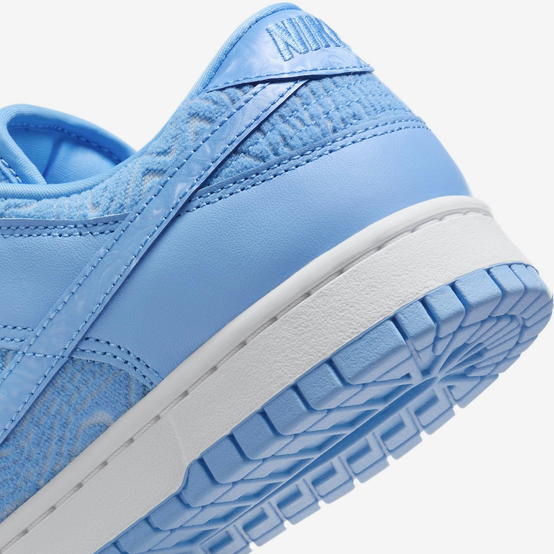 Nike Dunk Low Premium "University Blue"