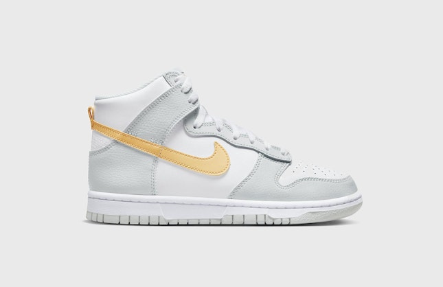 Nike Dunk High "Melon Tint"