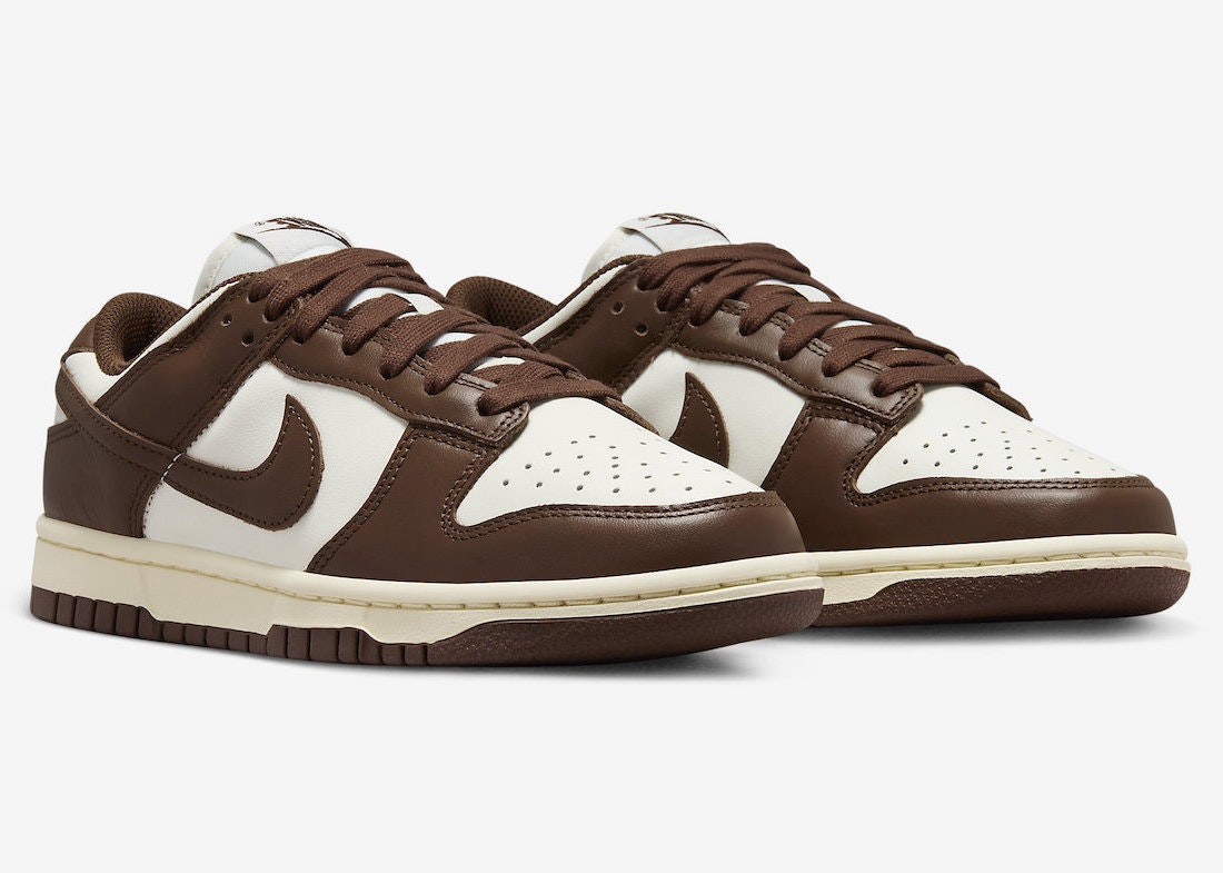 Nike Dunk Low "Cacao Brown"