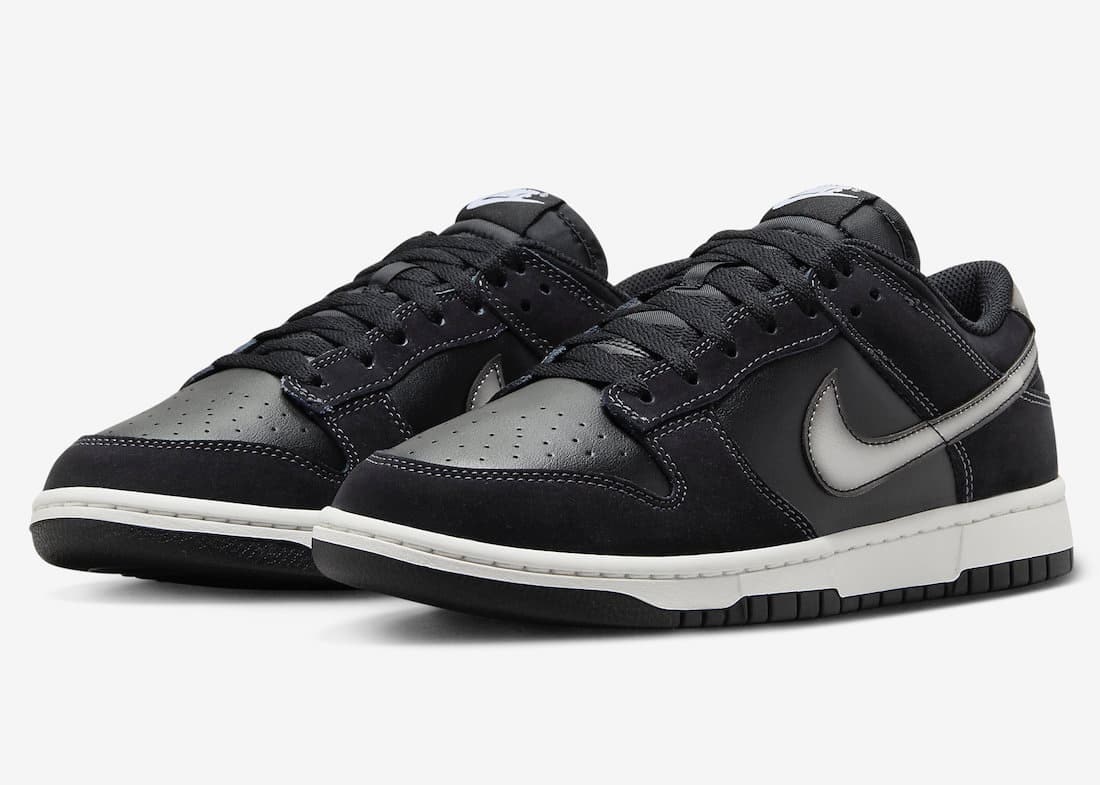 Nike Dunk Low "Airbrush Swoosh"