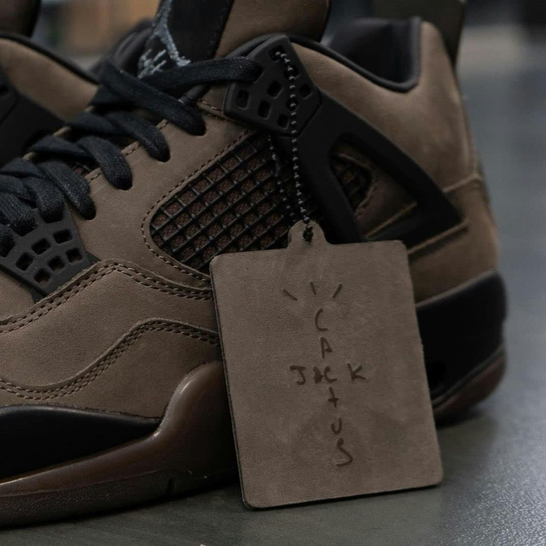 Travis Scott x Air Jordan 4 "Dark Mocha"