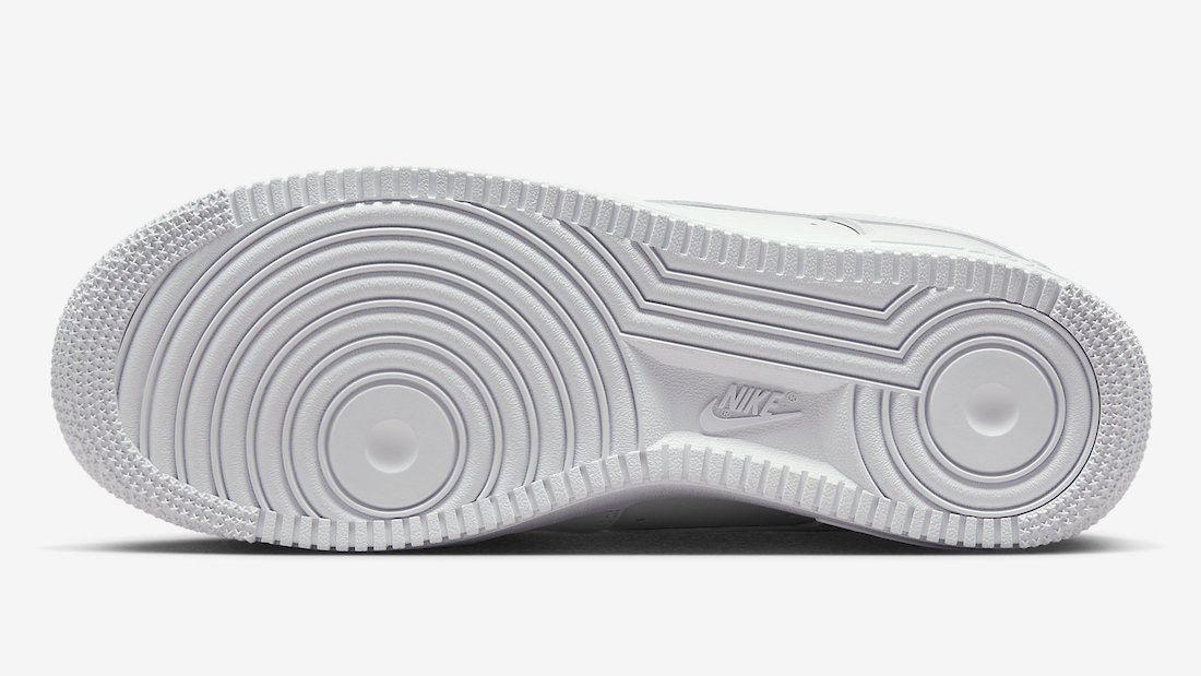 Nike Air Force 1 Low FlyEase "Triple White"