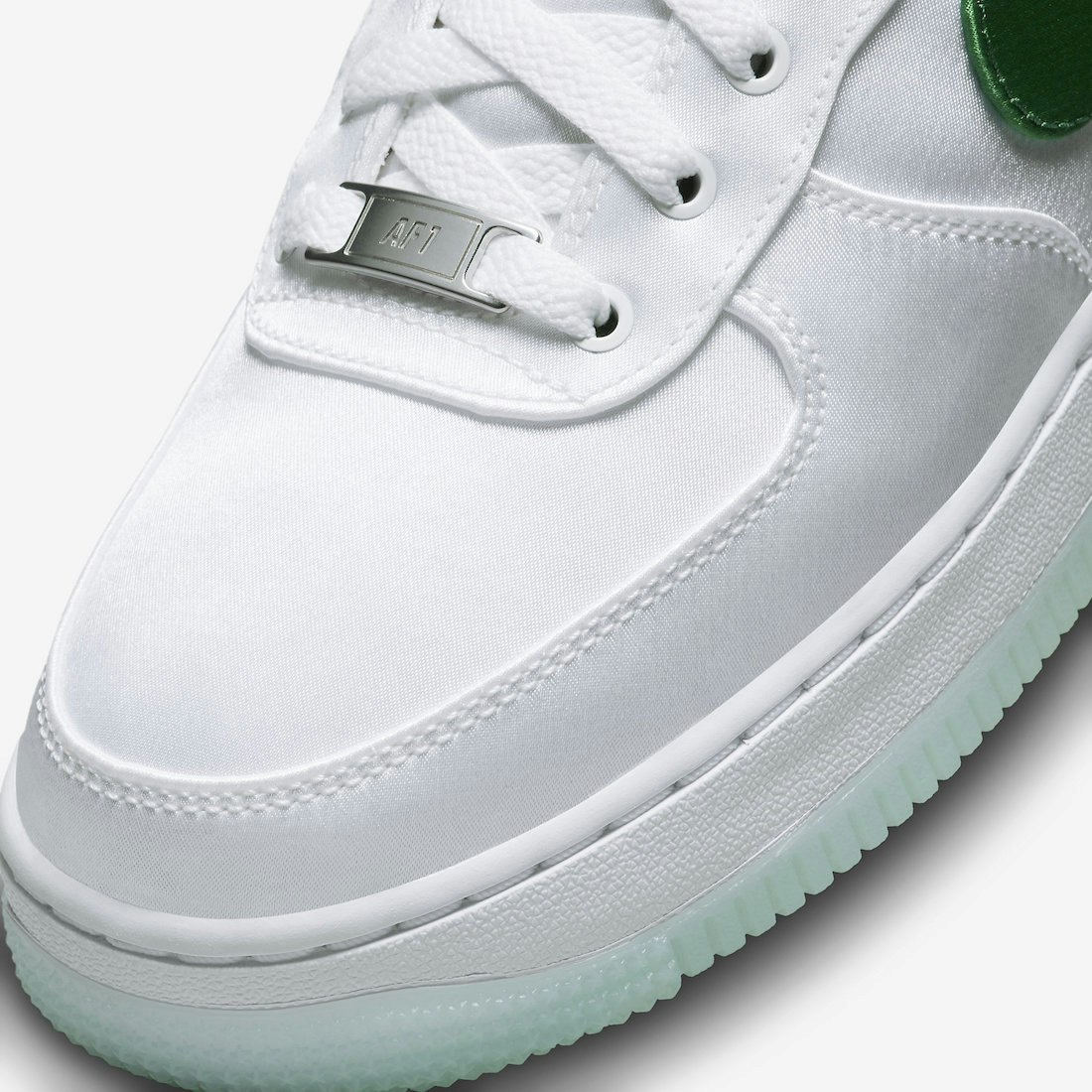 Nike Air Force 1 Low "Satin"