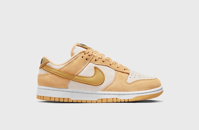 Nike Dunk Low "Gold Suede"
