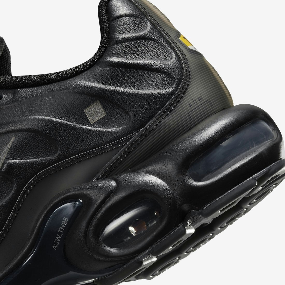 A Cold Wall x Nike Air Max Plus "Onyx"
