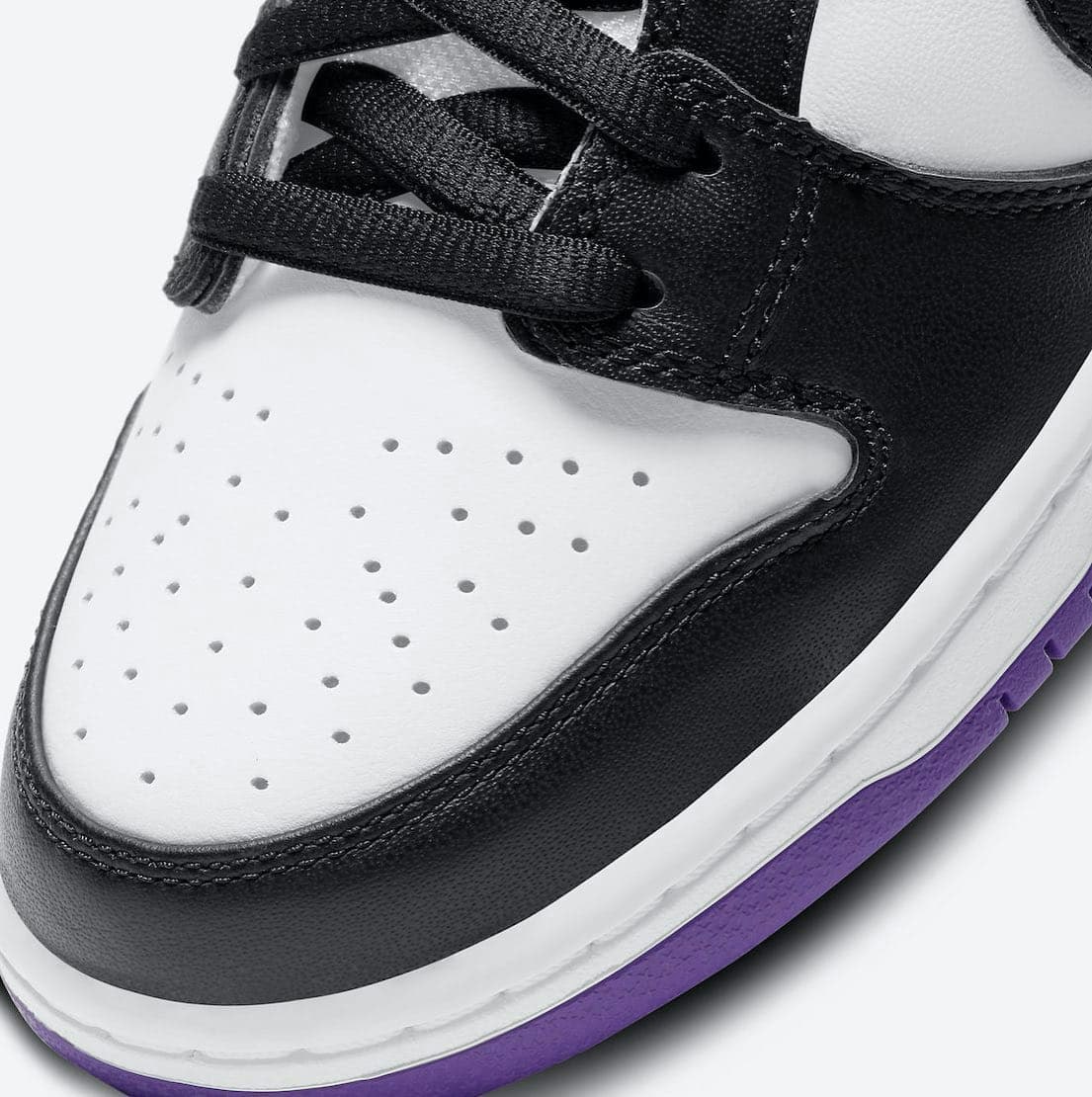 Nike SB Dunk Low “Court Purple”