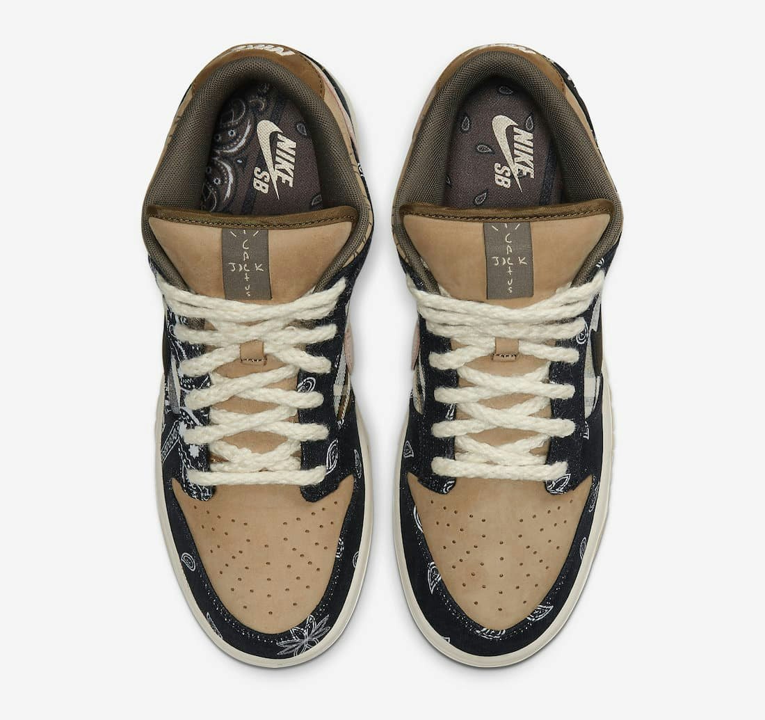 Travis Scott x Nike SB Dunk Low Restock