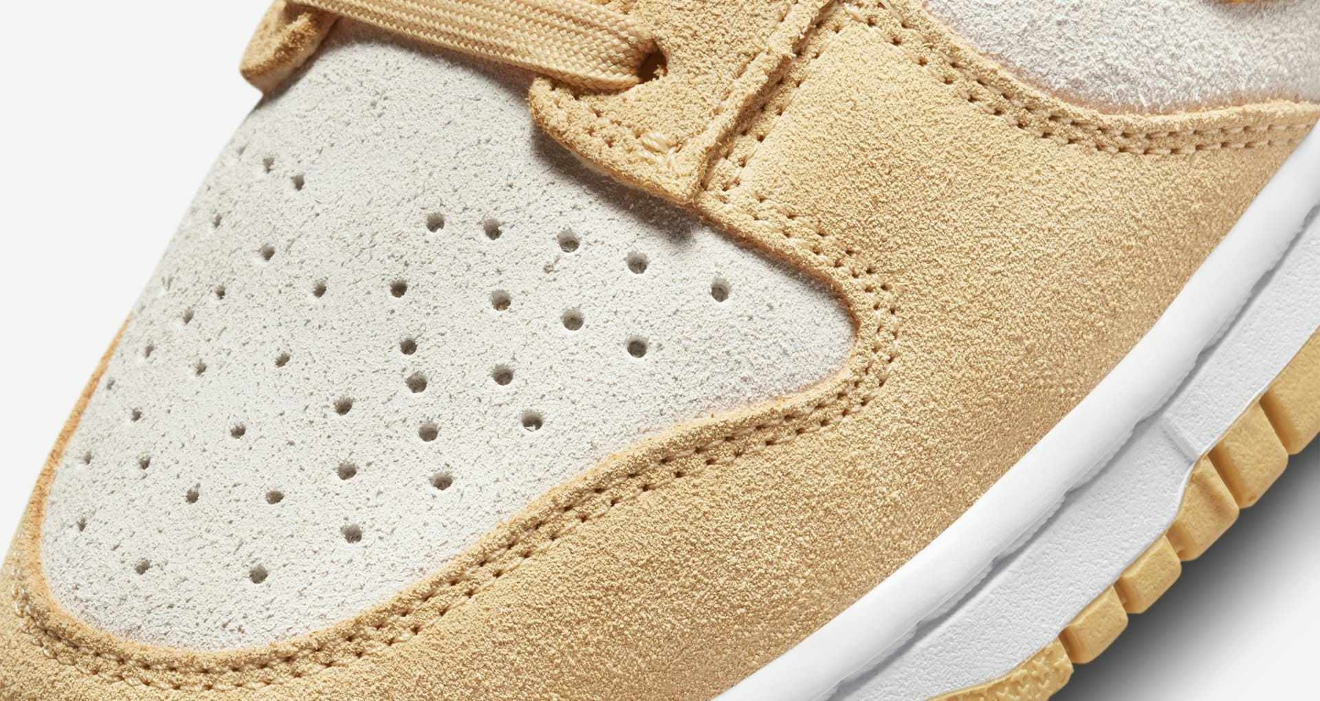 Nike Dunk Low "Gold Suede"