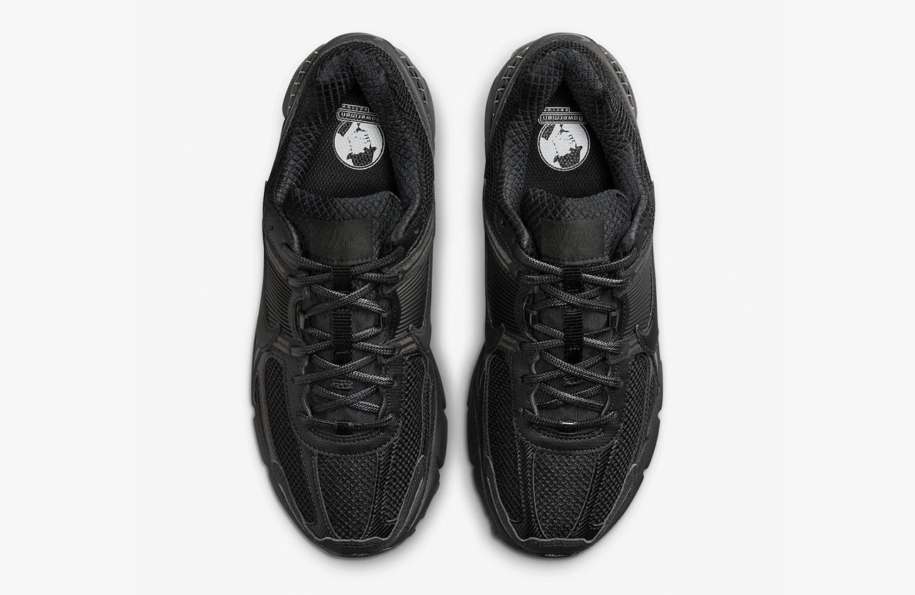 Nike Zoom Vomero 5 "Triple Black"