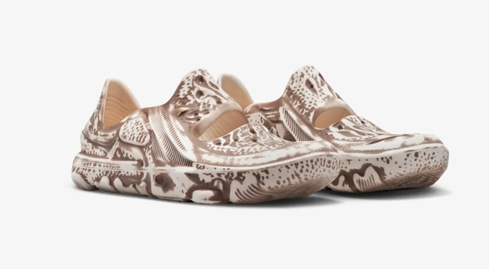 Nike ISPA Universal "Desert Dust"