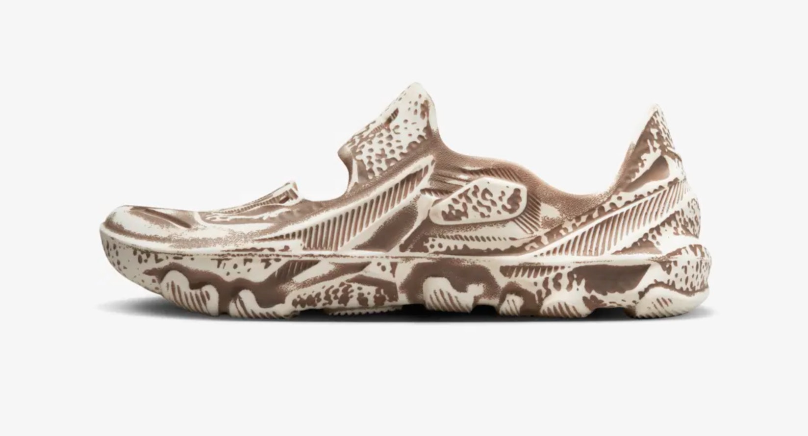 Nike ISPA Universal "Desert Dust"