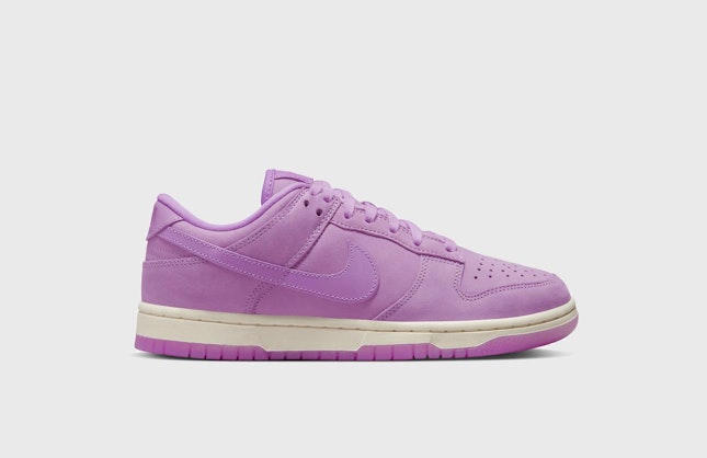 Nike Dunk Low "University Pink"