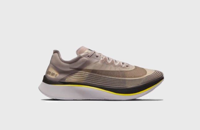 Nike Zoom Fly "Celebrate the Chase"