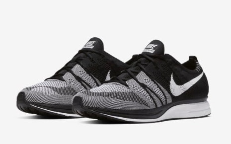 Nike Flyknit Trainer "Oreo"