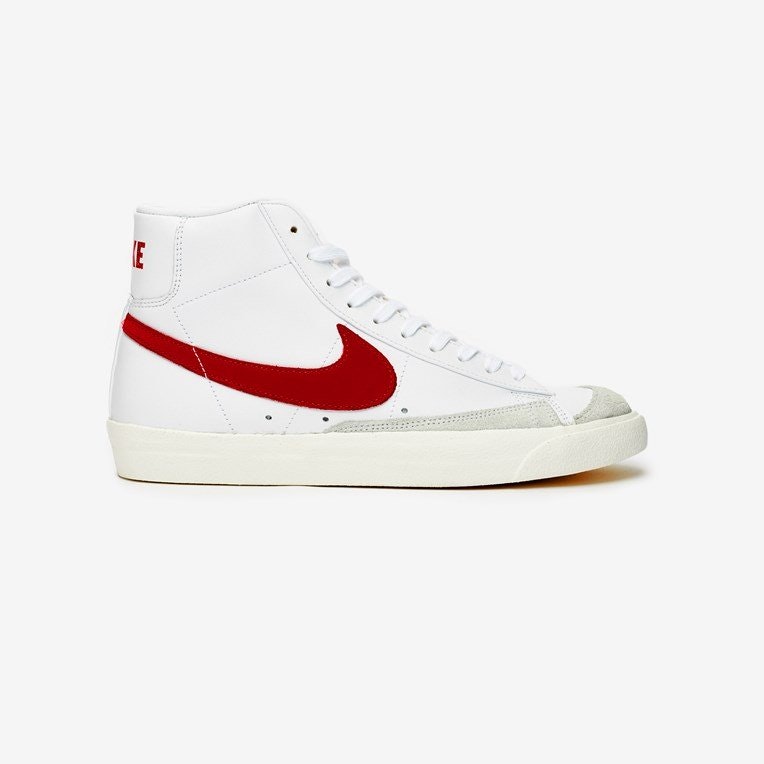 Nike Blazer Mid 77 VNTG "Brick Red"