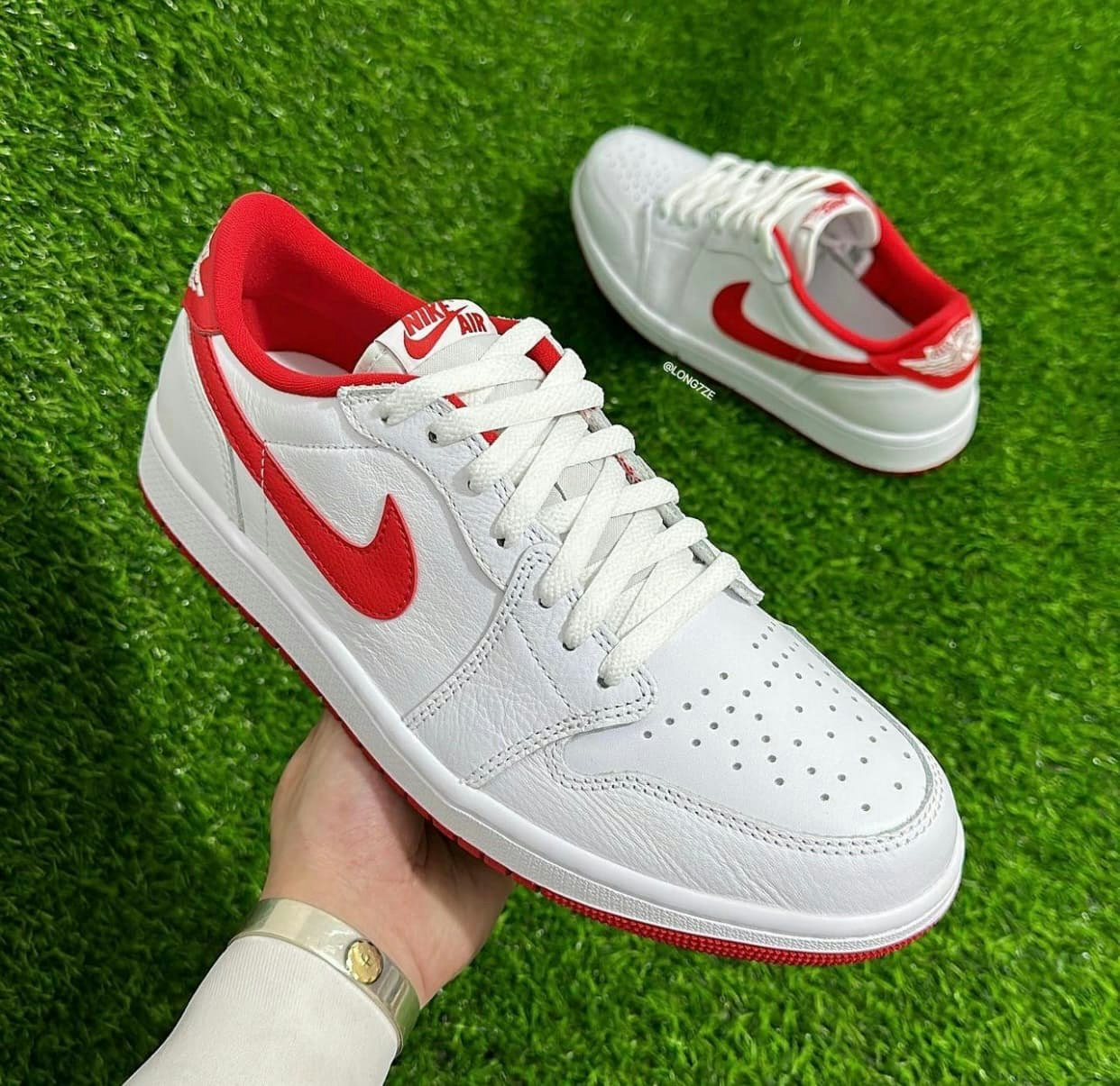 Air Jordan 1 Low OG “University Red”
