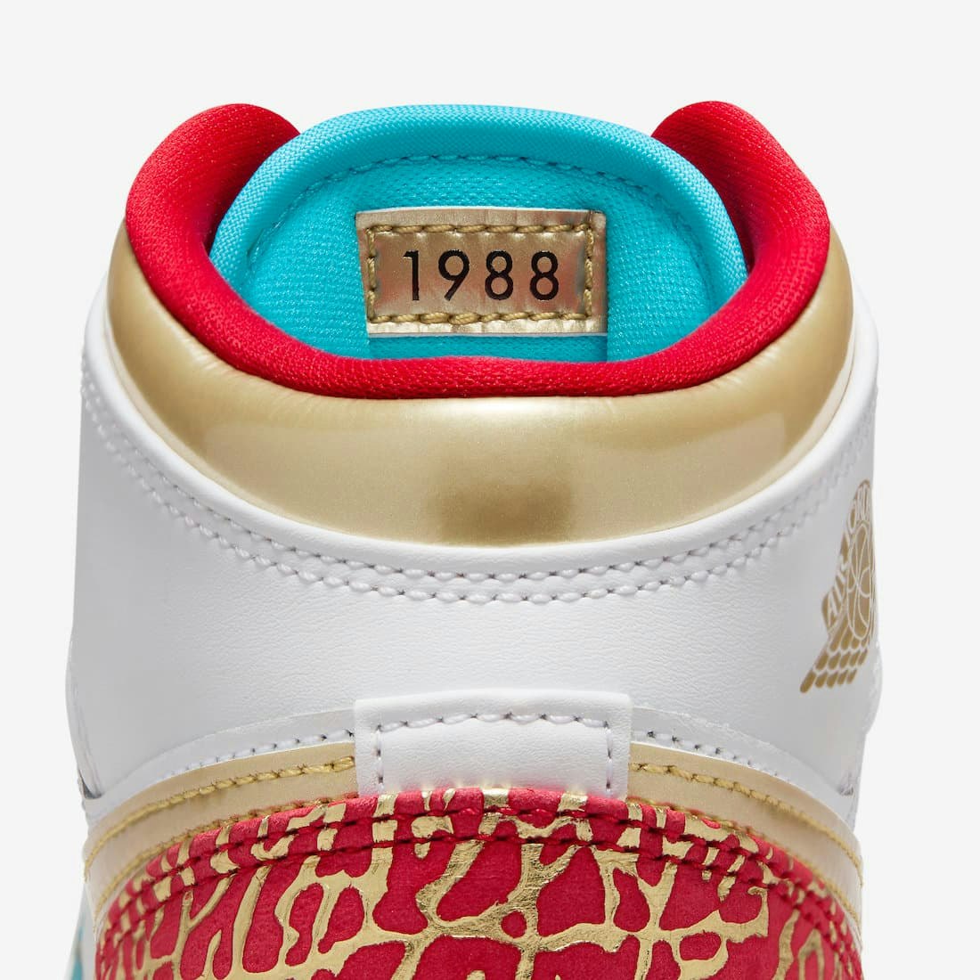 Air Jordan 1 Mid “UNC to Chicago”