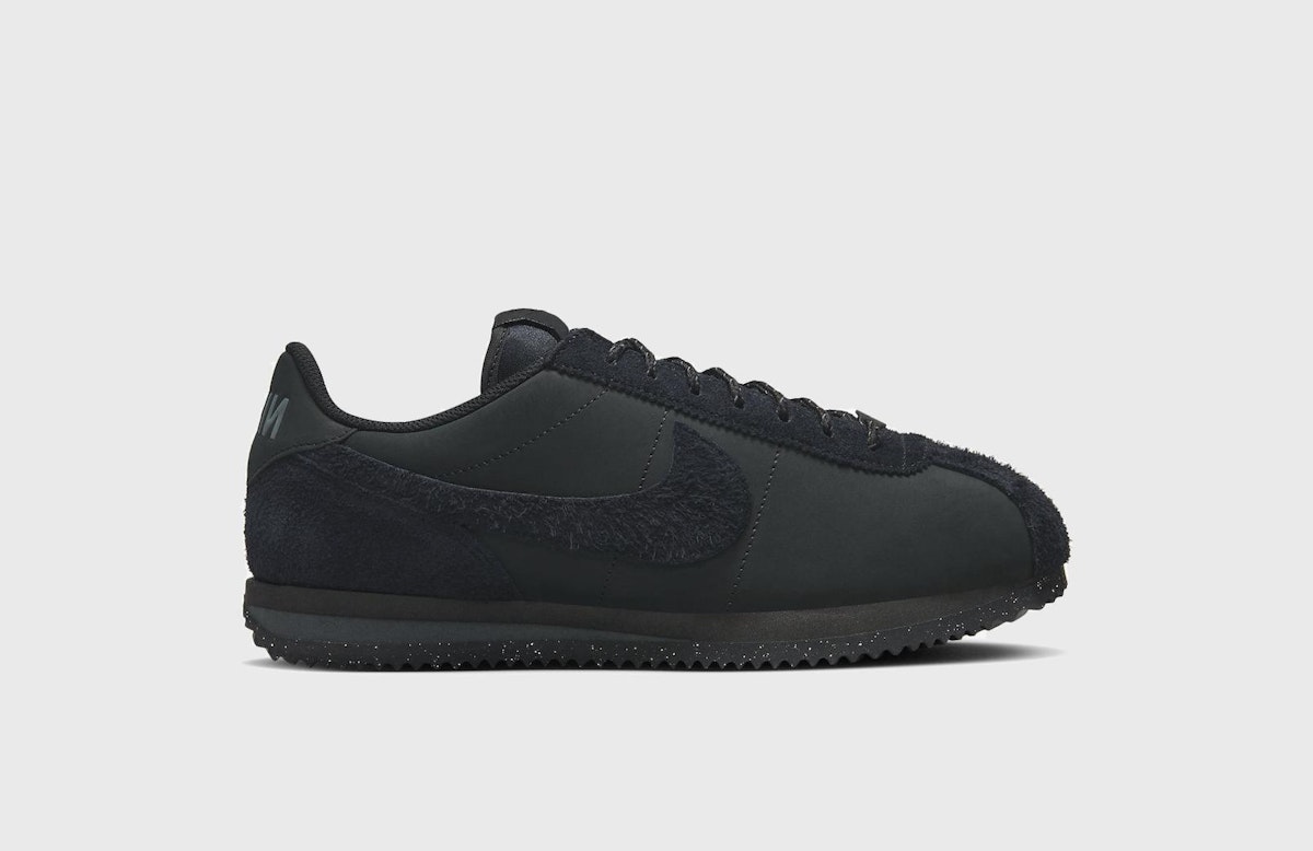 Nike cortez triple black Clearance