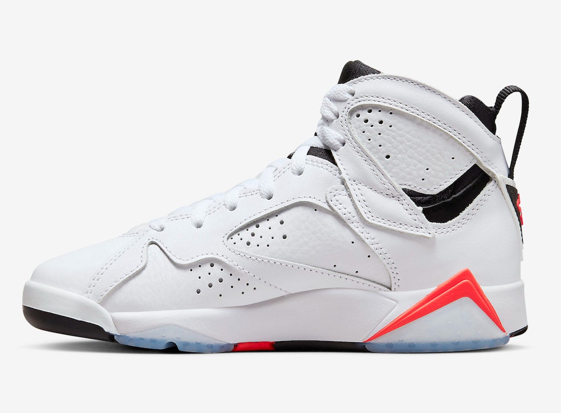 Air Jordan 7 "White Infrared"