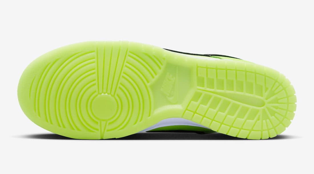 Nike Dunk Low "Volt"