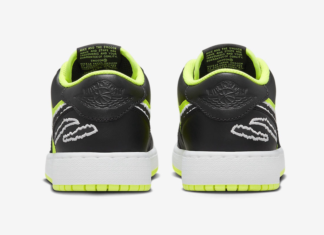 Air Jordan 1 Low SE GS "Black Cat"