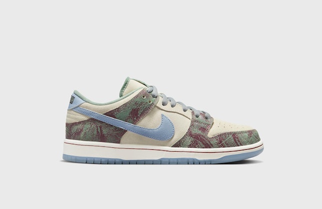 Crenshaw Skate Club x Nike SB Dunk Low "Balistic Blue" Crenshaw Skate Club x Nike SB Dunk Low "Balistic Blue"