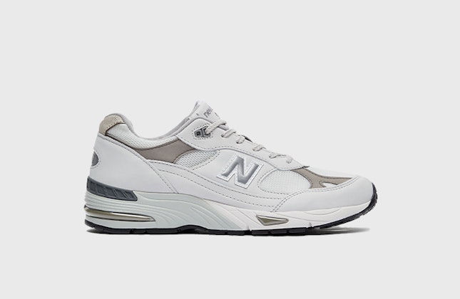 New Balance 991 "Made in UK" (Star White) New Balance 991 "Made in UK" (Star White)