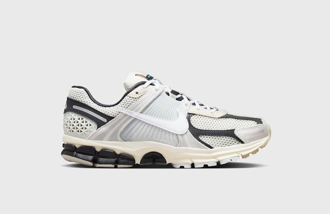 Nike Zoom Vomero 5 "Supersonic" Nike Zoom Vomero 5 "Supersonic"