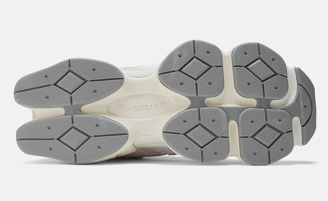 New Balance 9060 "December Sky"