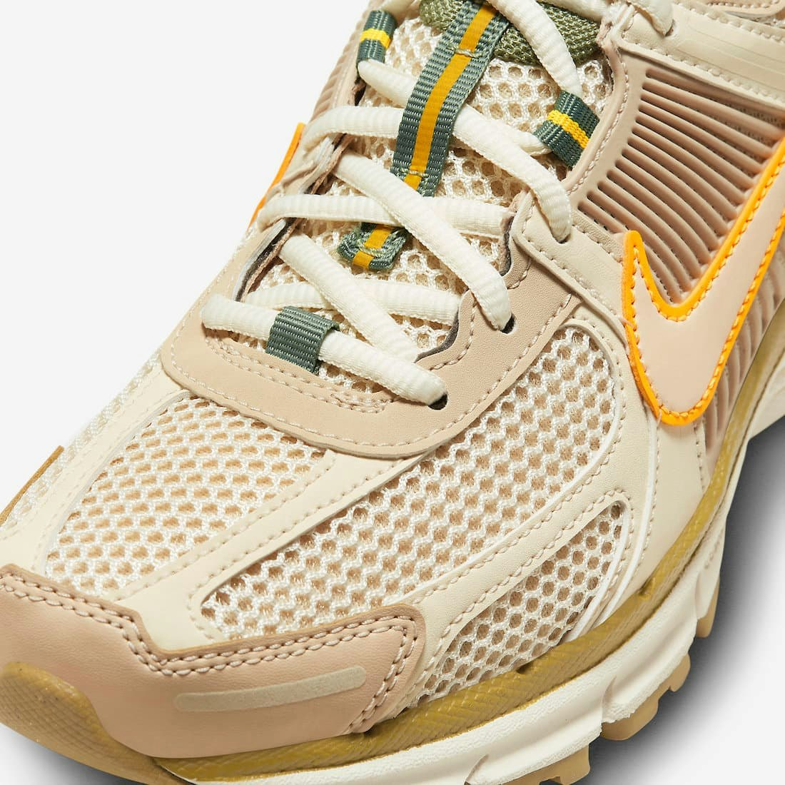 Nike Zoom Vomero 5 “Sail”